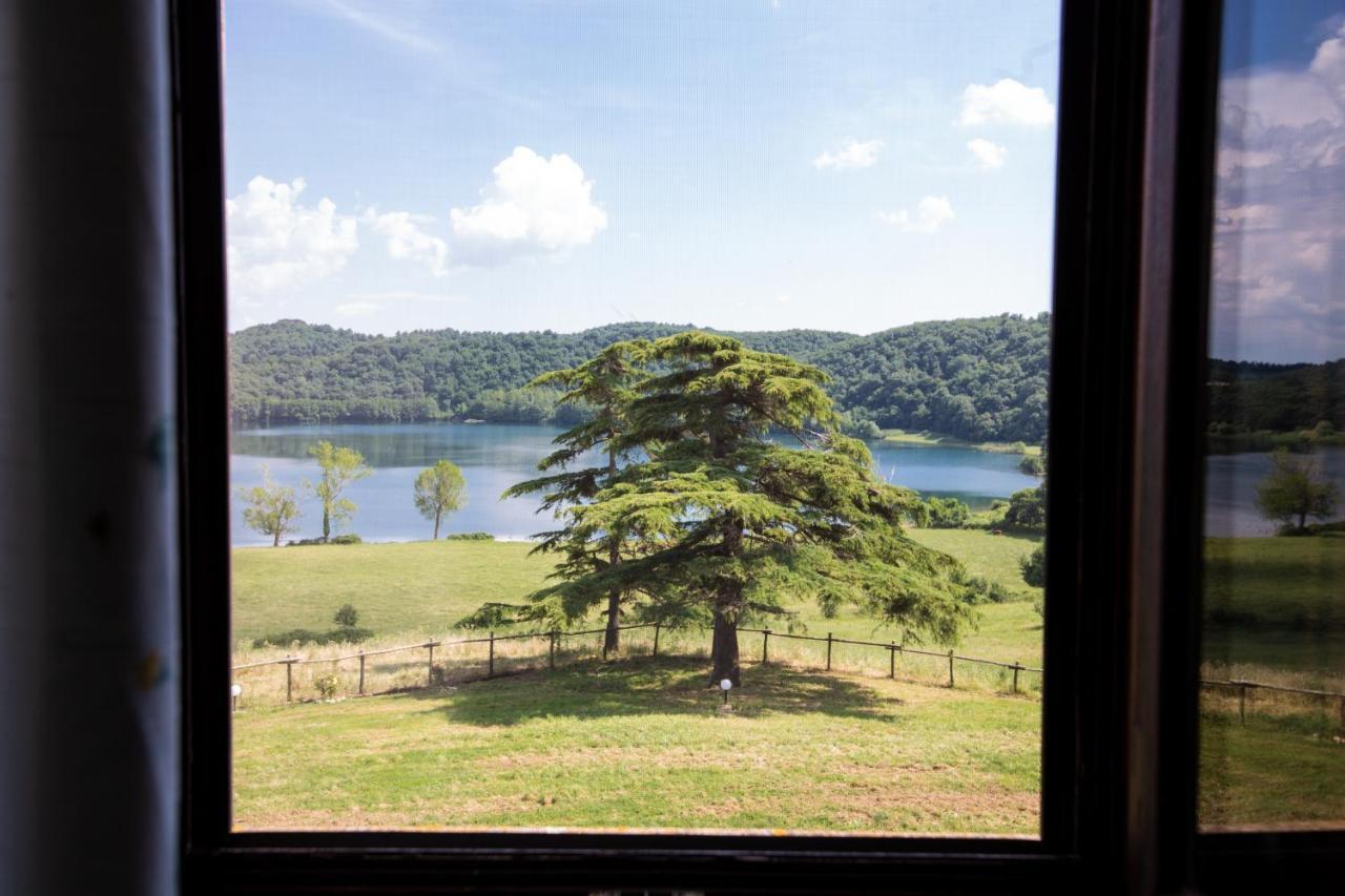 Agriturismo Lago Di Mezzano Valentano ภายนอก รูปภาพ
