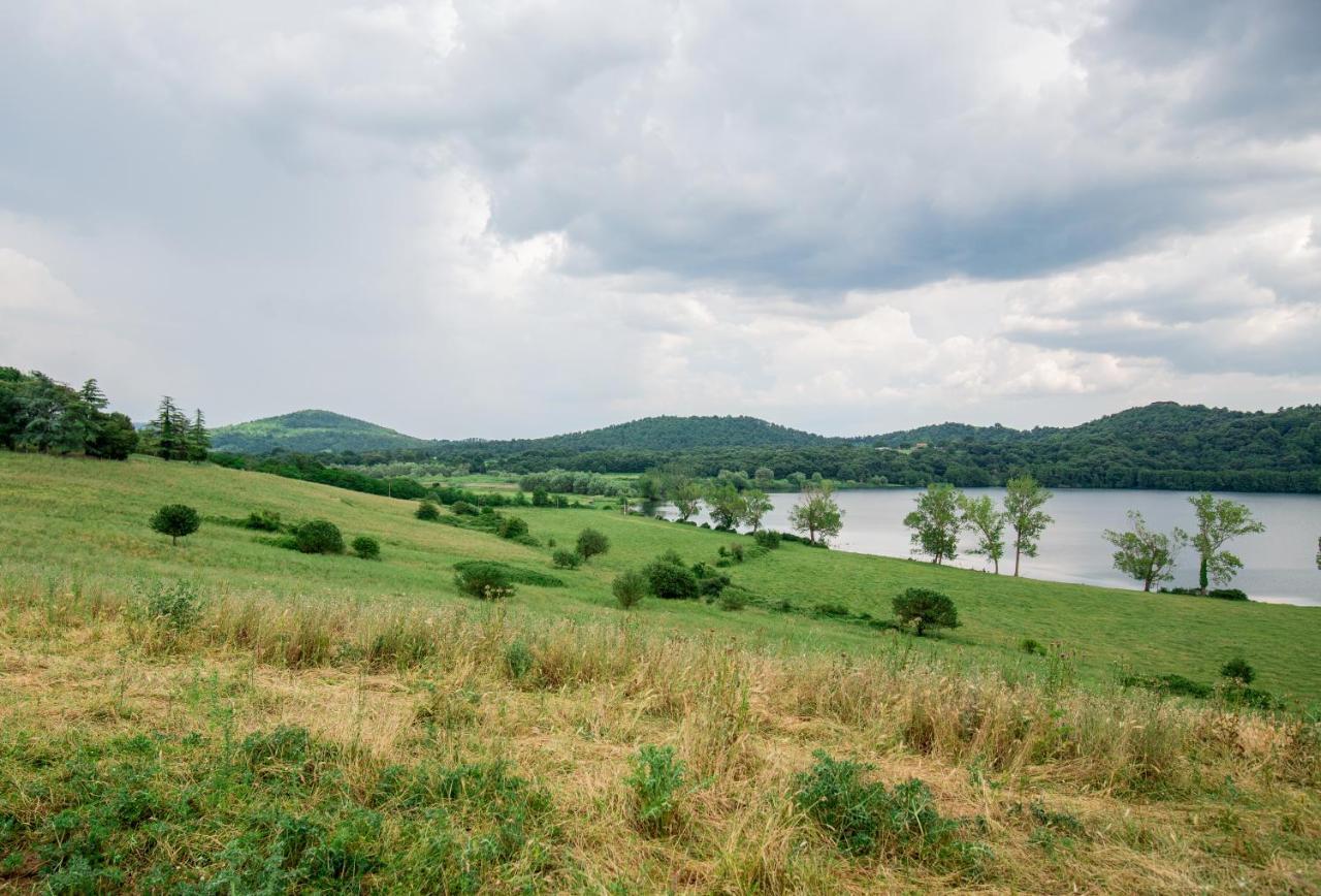 Agriturismo Lago Di Mezzano Valentano ภายนอก รูปภาพ